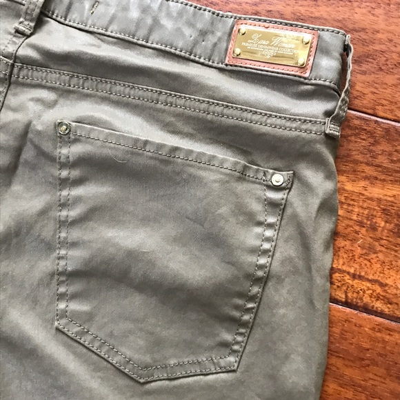 Sold. NWT Zara Olive Skinny Jeans - Picture 6 of 6